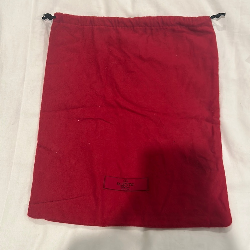 Red velvet Valentino dust bag